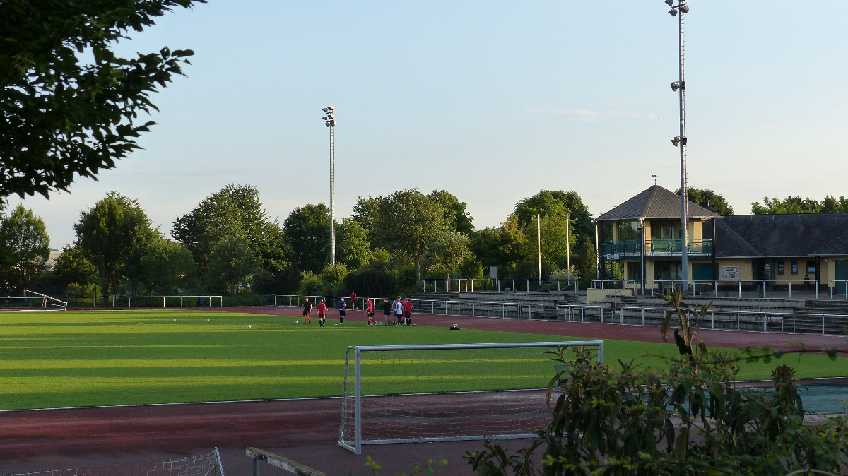 Das Leo-Schönberg-Stadion